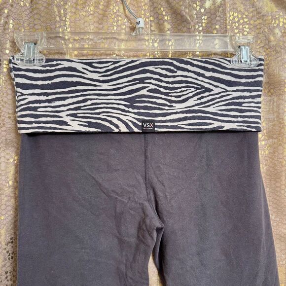 Y2K Victorias Secret VSX Fold Over Zebra Waistband Gray Flare Leggings Small - Picture 6 of 7